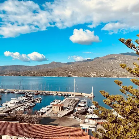 Duplex Centre Ville Vue Mer Et Parking Appartement Propriano (Corsica)